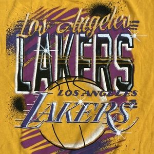 Vintage NBA Los Angeles Lakers Men's T-Shirt Size M PLS SEE PIC FOR MEASUREMENT‎